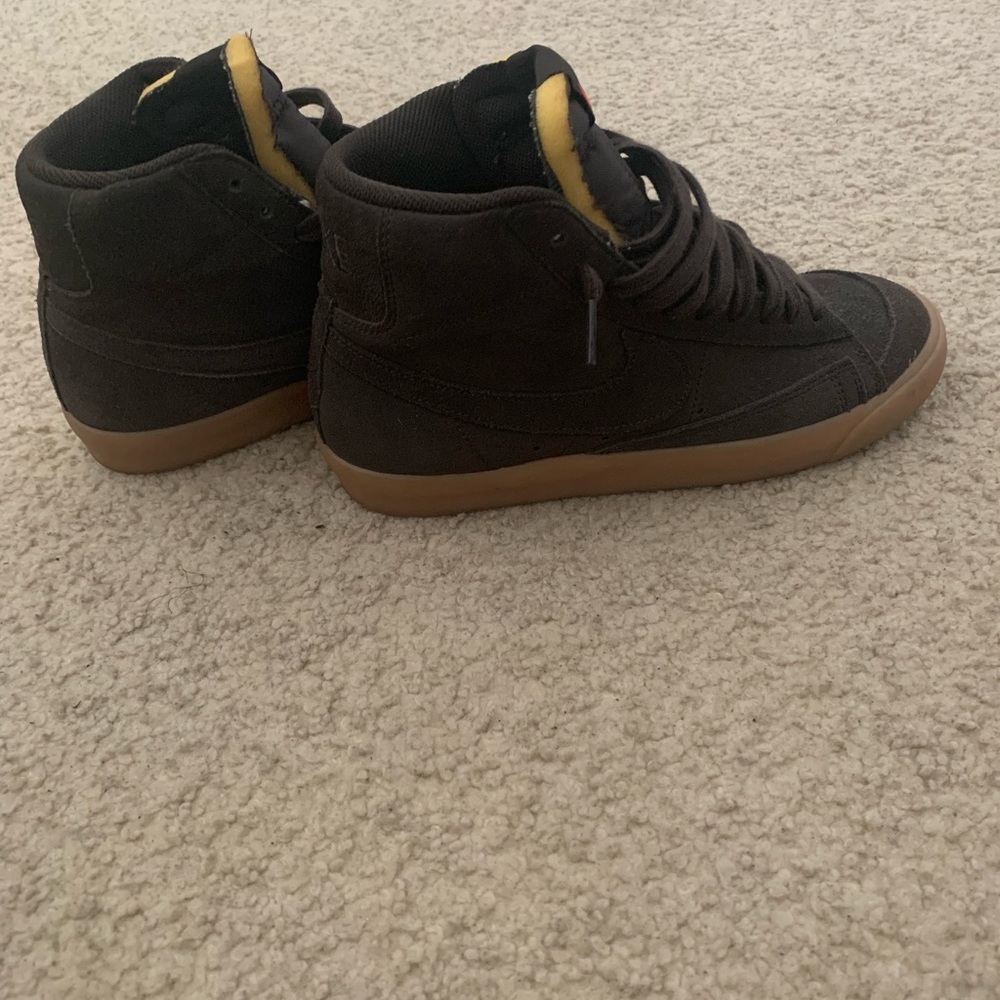 Nike Blazer Mid 77 Suede Velvet Brown - Picture 4 of 4